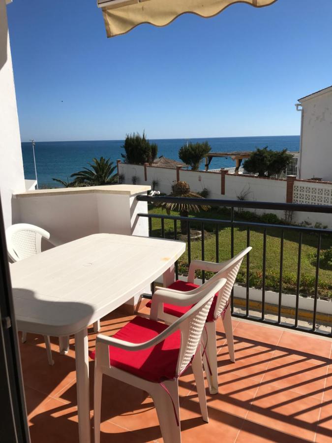 Apartamento A Pie De Playa. Nerja Exterior photo