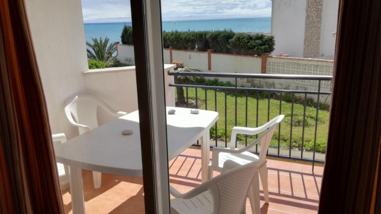 Apartamento A Pie De Playa. Nerja Exterior photo