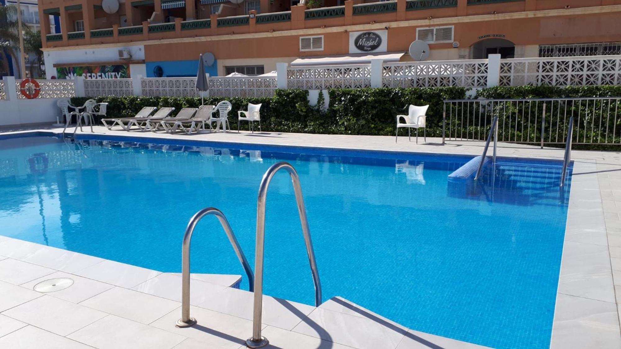 Apartamento A Pie De Playa. Nerja Exterior photo